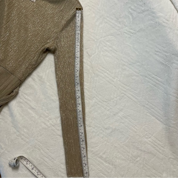 Anne Klein gold maxi dress. - Picture 12 of 13